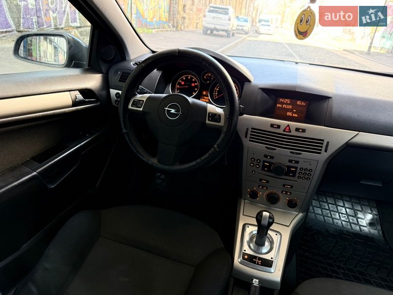 Купе Opel Astra 2008 в Одессе