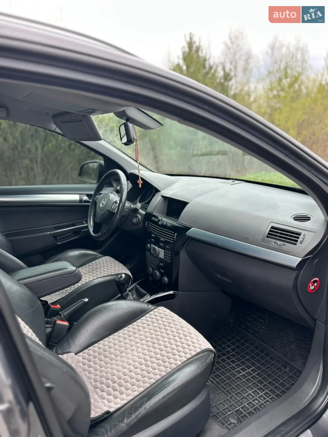 2010 Opel Astra - мініатюра 18