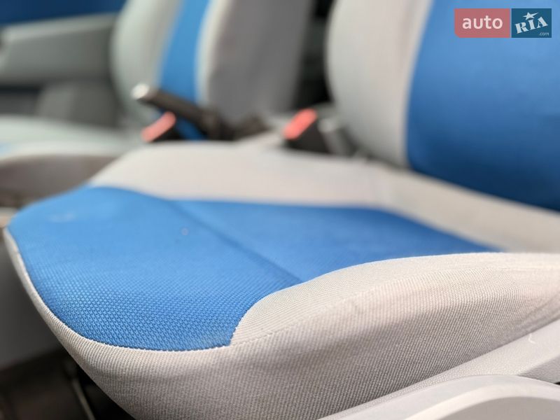 Хэтчбек Opel Astra 2004 в Дрогобыче