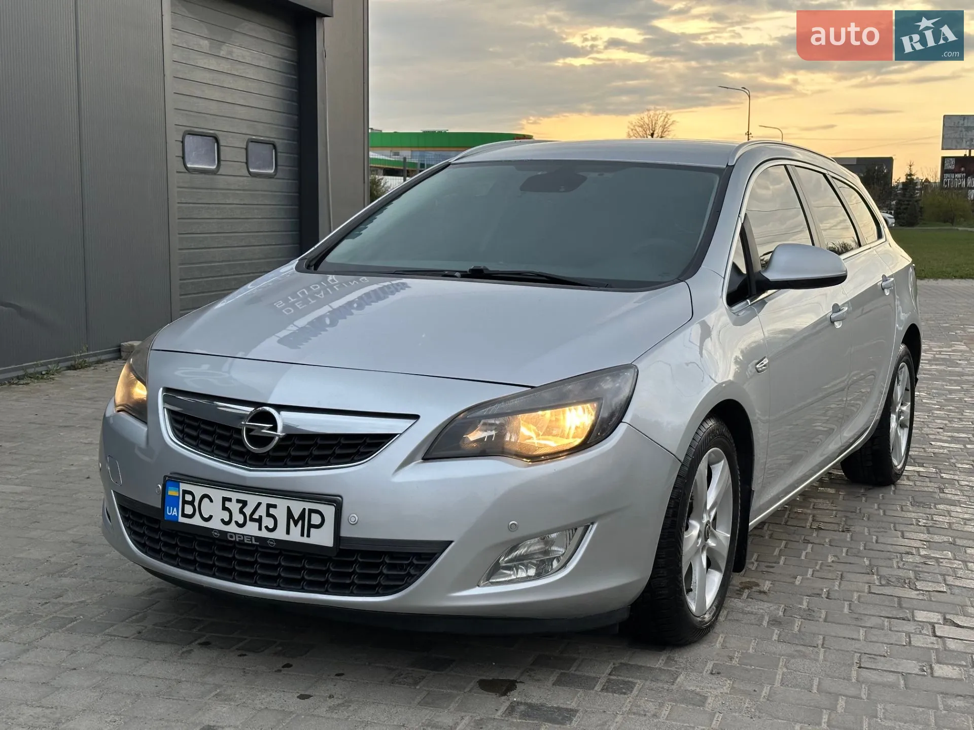 2012 Opel Astra - мініатюра 3