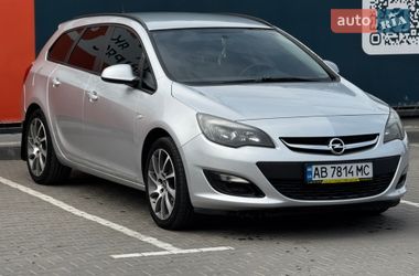 Универсал Opel Astra 2013 в Виннице