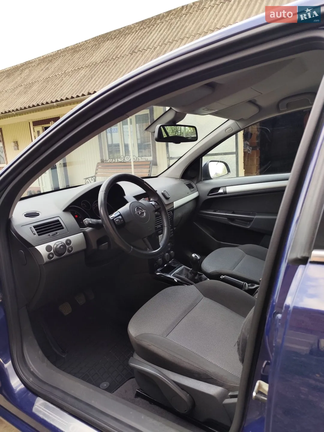 2010 Opel Astra - мініатюра 11