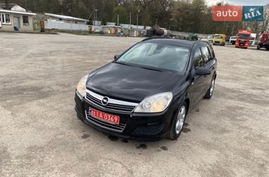 Универсал Opel Astra 2008 в Бучаче
