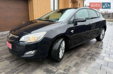 Хетчбек Opel Astra 2012 в Білій Церкві