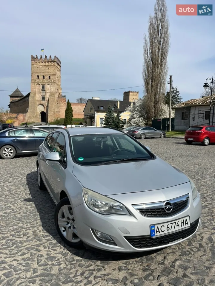 2011 Opel Astra - мініатюра 6