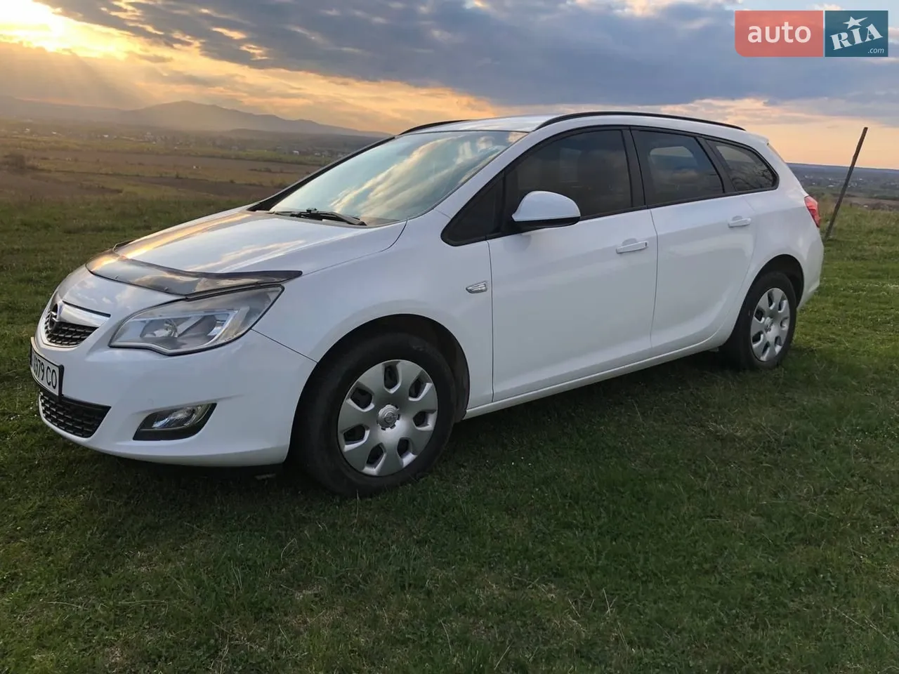 2010 Opel Astra - мініатюра 9