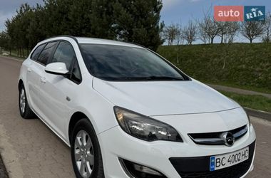 Универсал Opel Astra 2013 в Львове