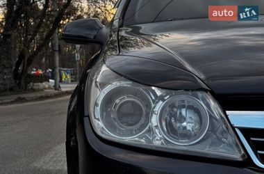 Универсал Opel Astra 2007 в Киеве