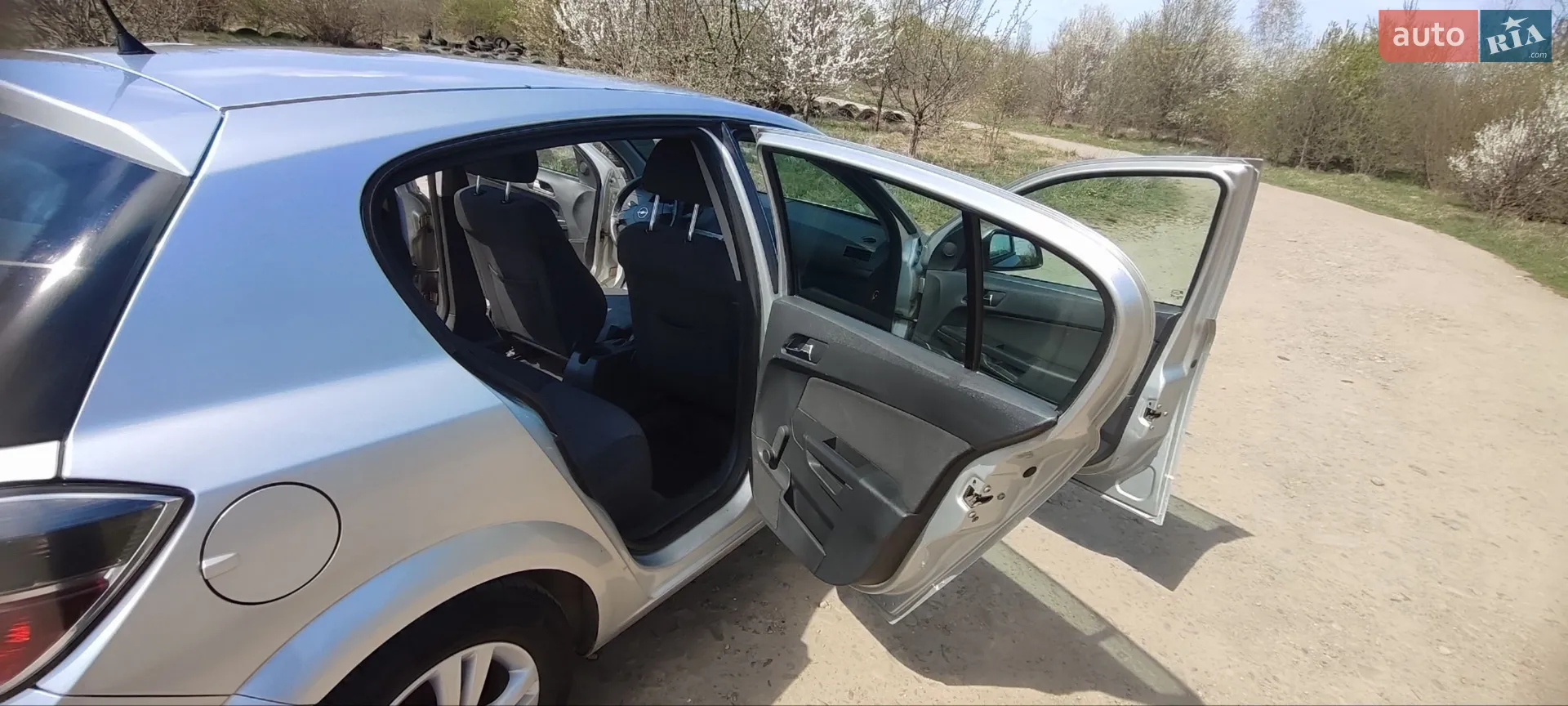2010 Opel Astra - мініатюра 9