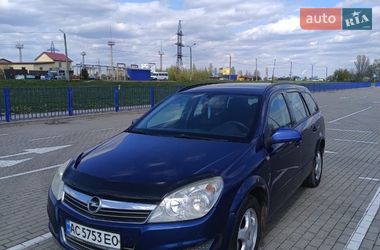 Универсал Opel Astra 2007 в Нововолынске