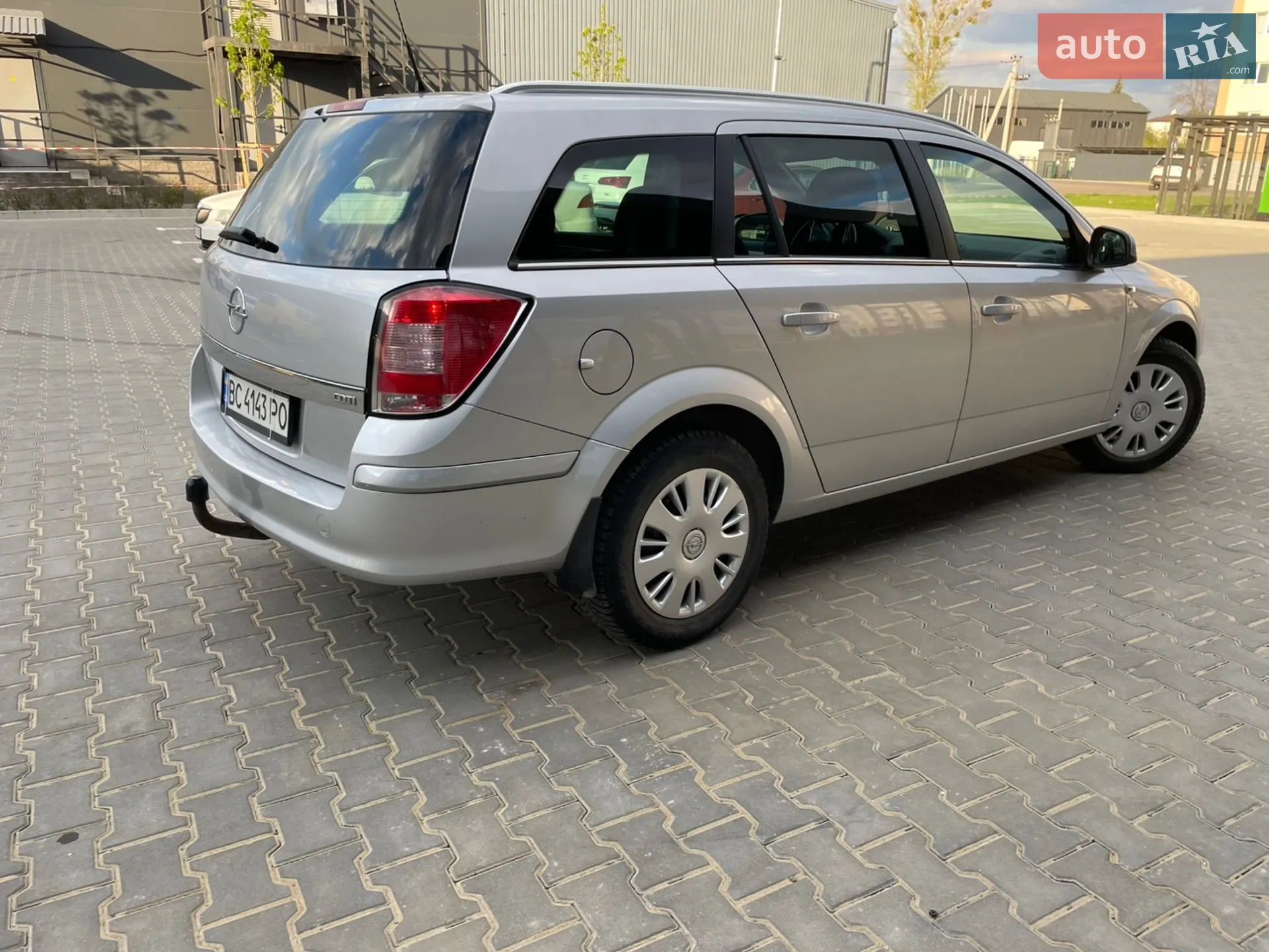 2010 Opel Astra - мініатюра 4