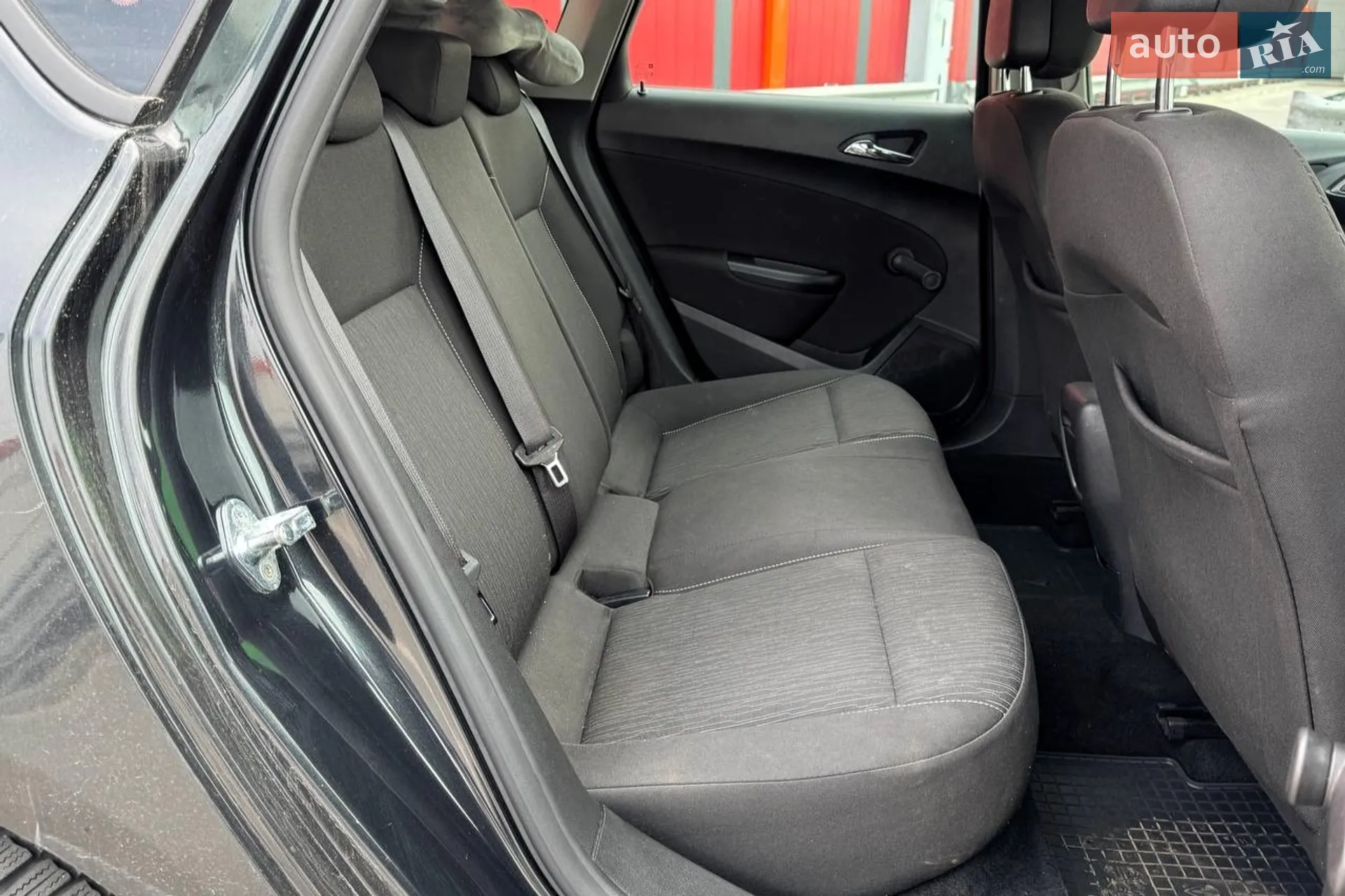 2012 Opel Astra - мініатюра 11