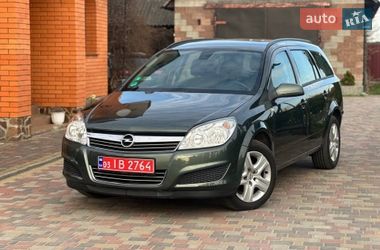 Універсал Opel Astra 2009 в Володимирці