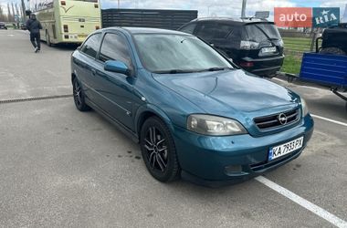 Хэтчбек Opel Astra 2001 в Киеве