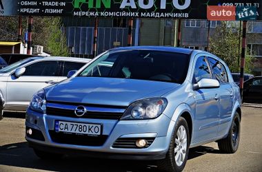 Хэтчбек Opel Astra 2005 в Черкассах