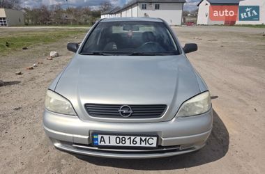 Седан Opel Astra 2006 в Золотоноше