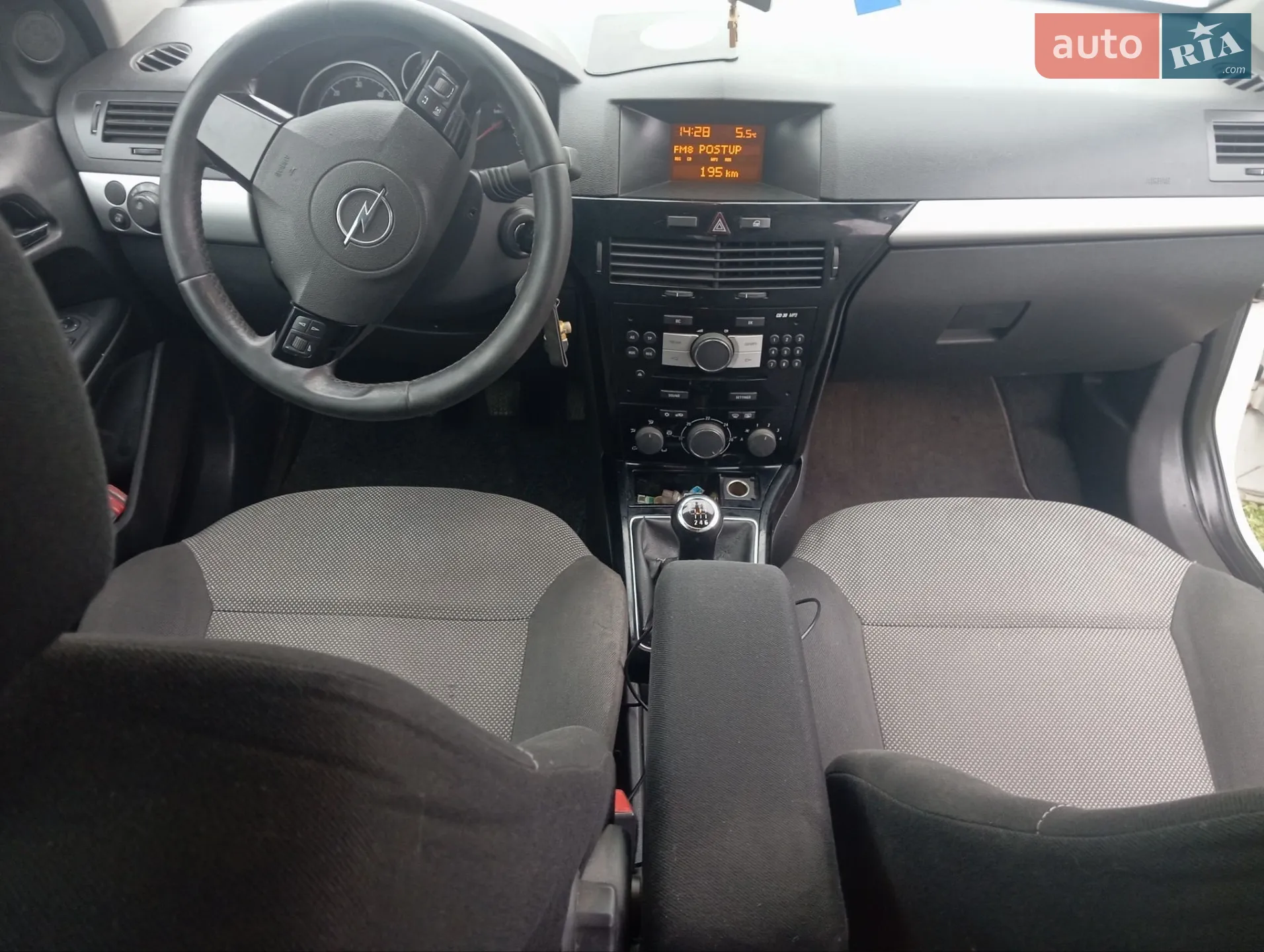 2010 Opel Astra - мініатюра 12