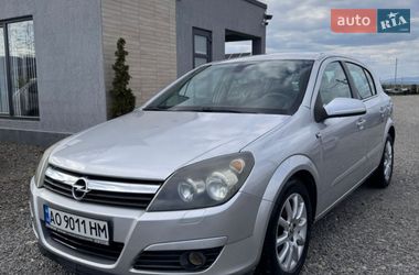 Хэтчбек Opel Astra 2005 в Виноградове