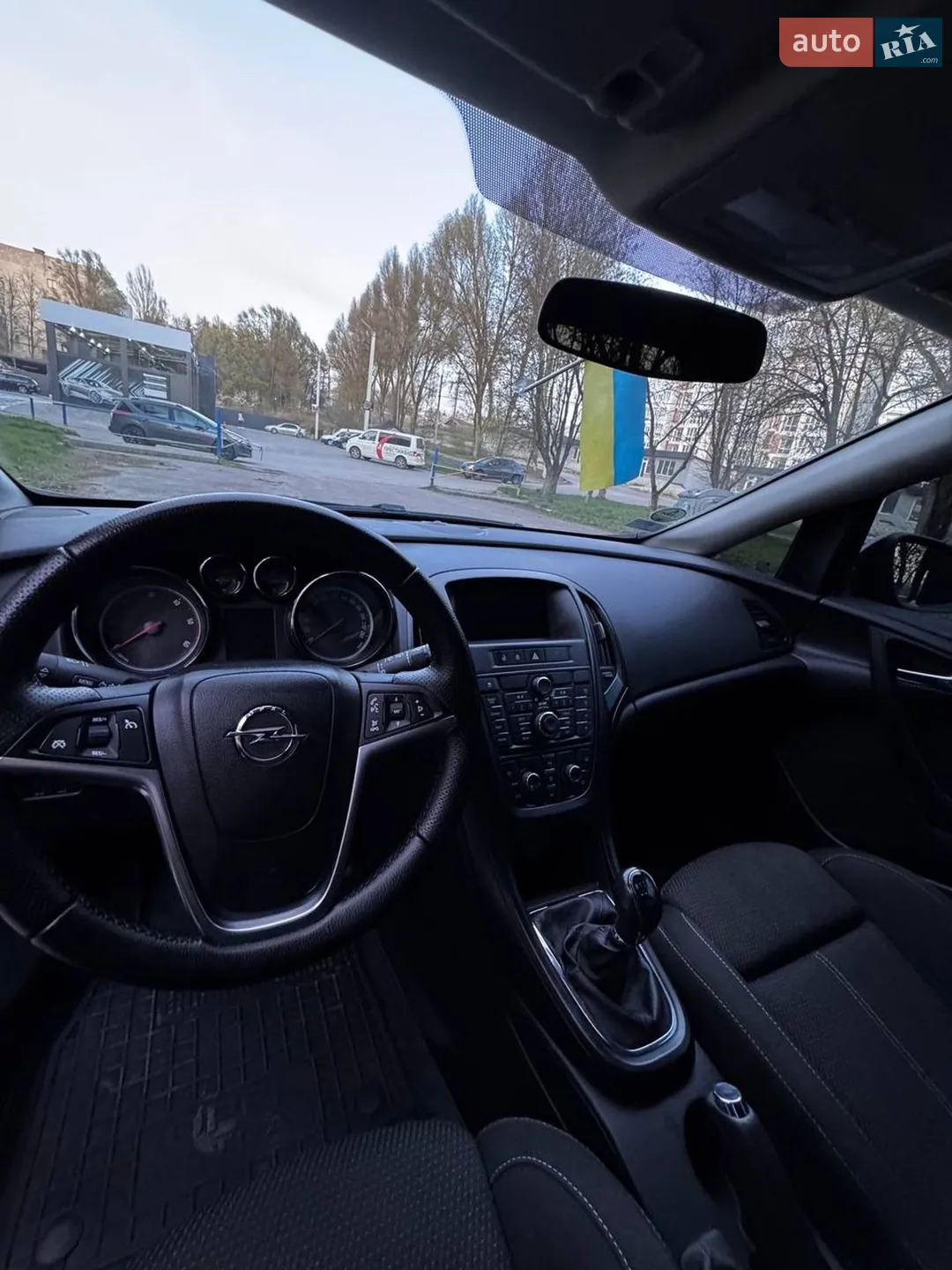 2011 Opel Astra - мініатюра 10
