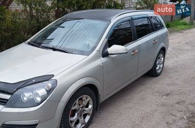 Універсал Opel Astra 2005 в Житомирі