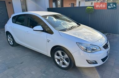 Хетчбек Opel Astra 2012 в Львові