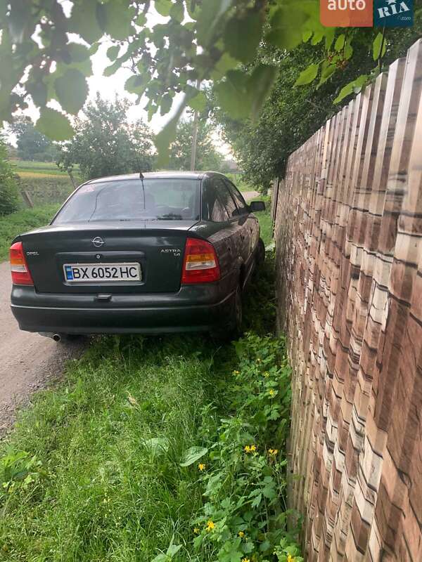 Opel Astra 2004
