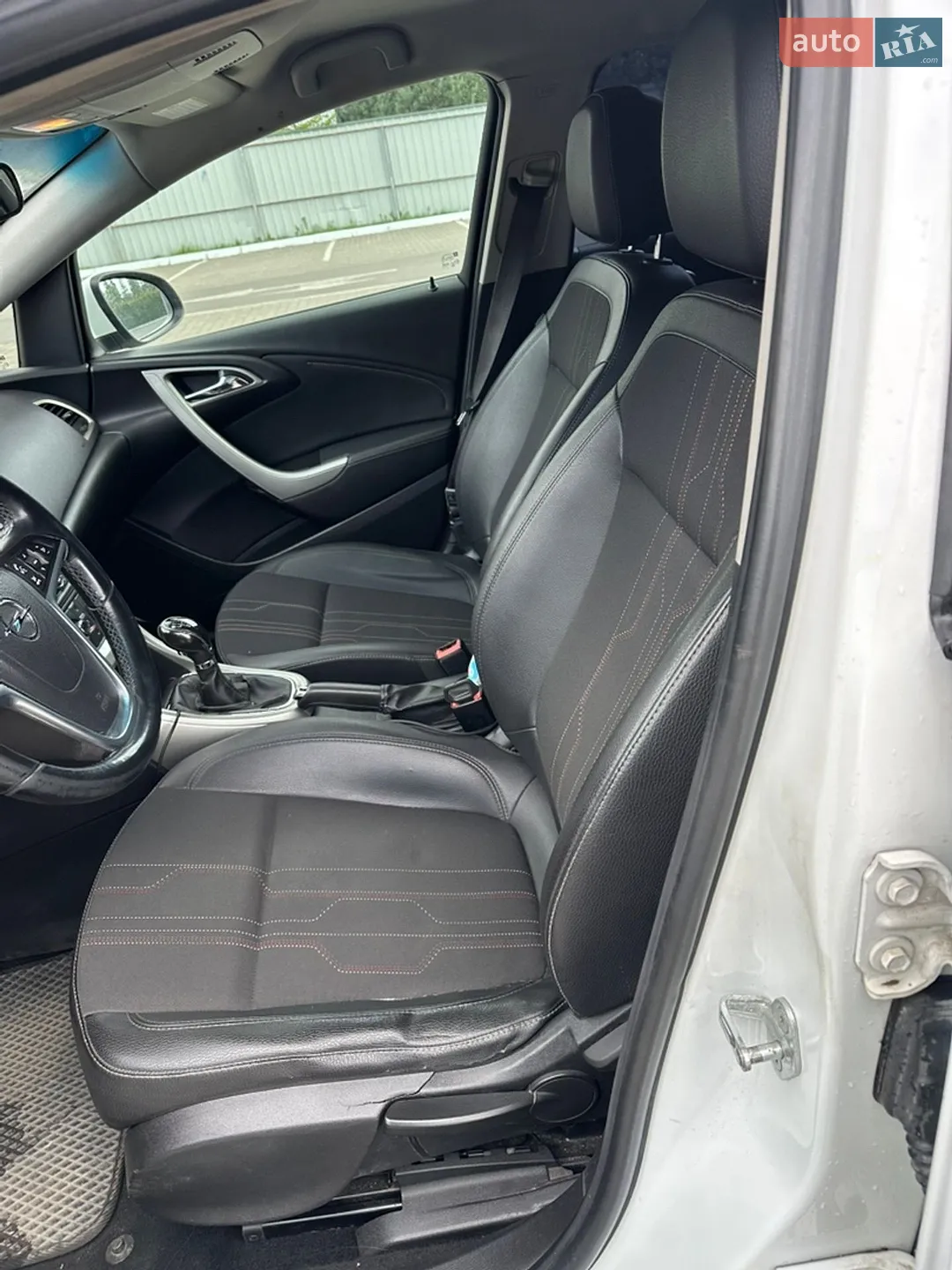 2012 Opel Astra - мініатюра 10