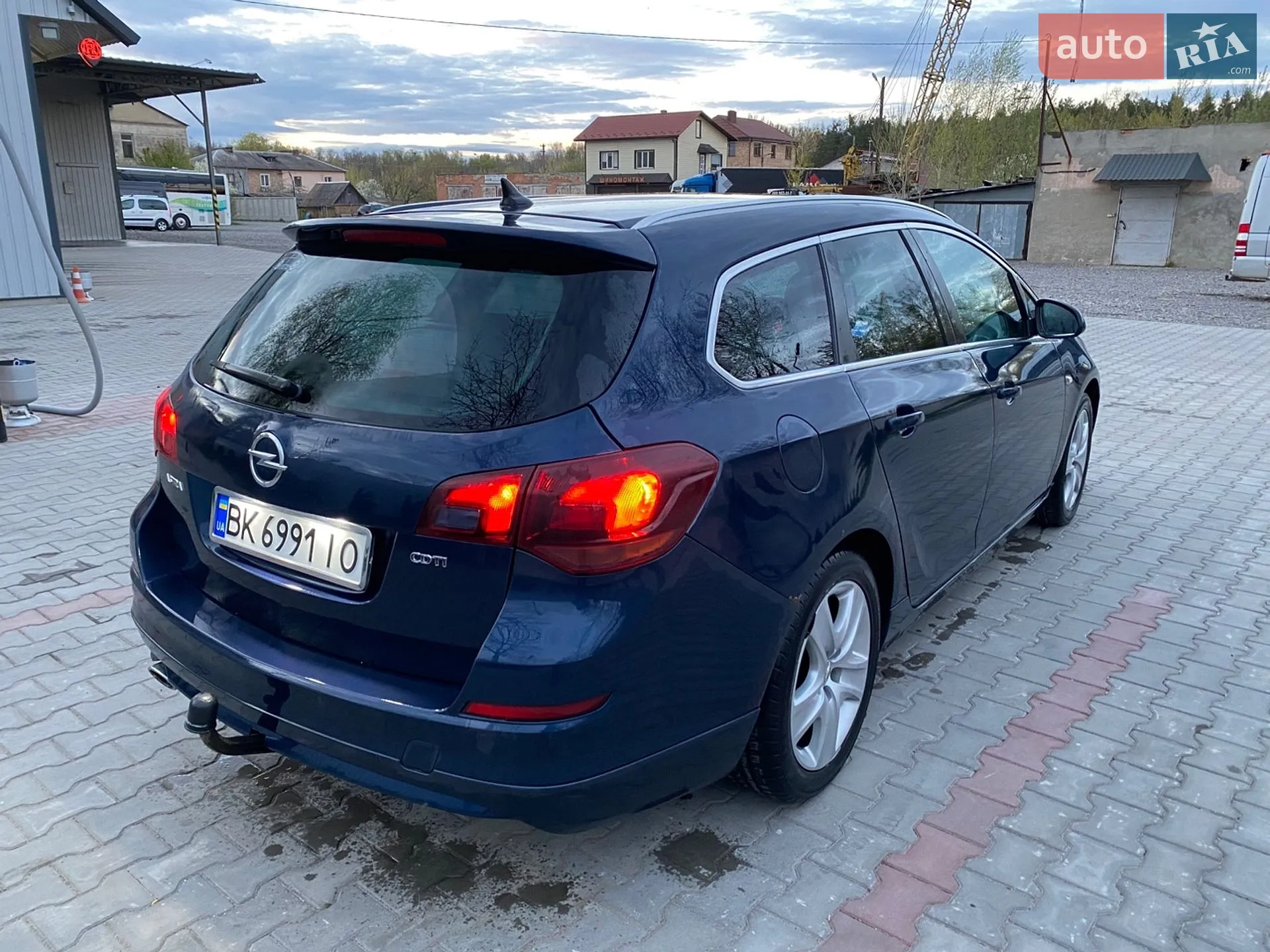 2011 Opel Astra - мініатюра 8