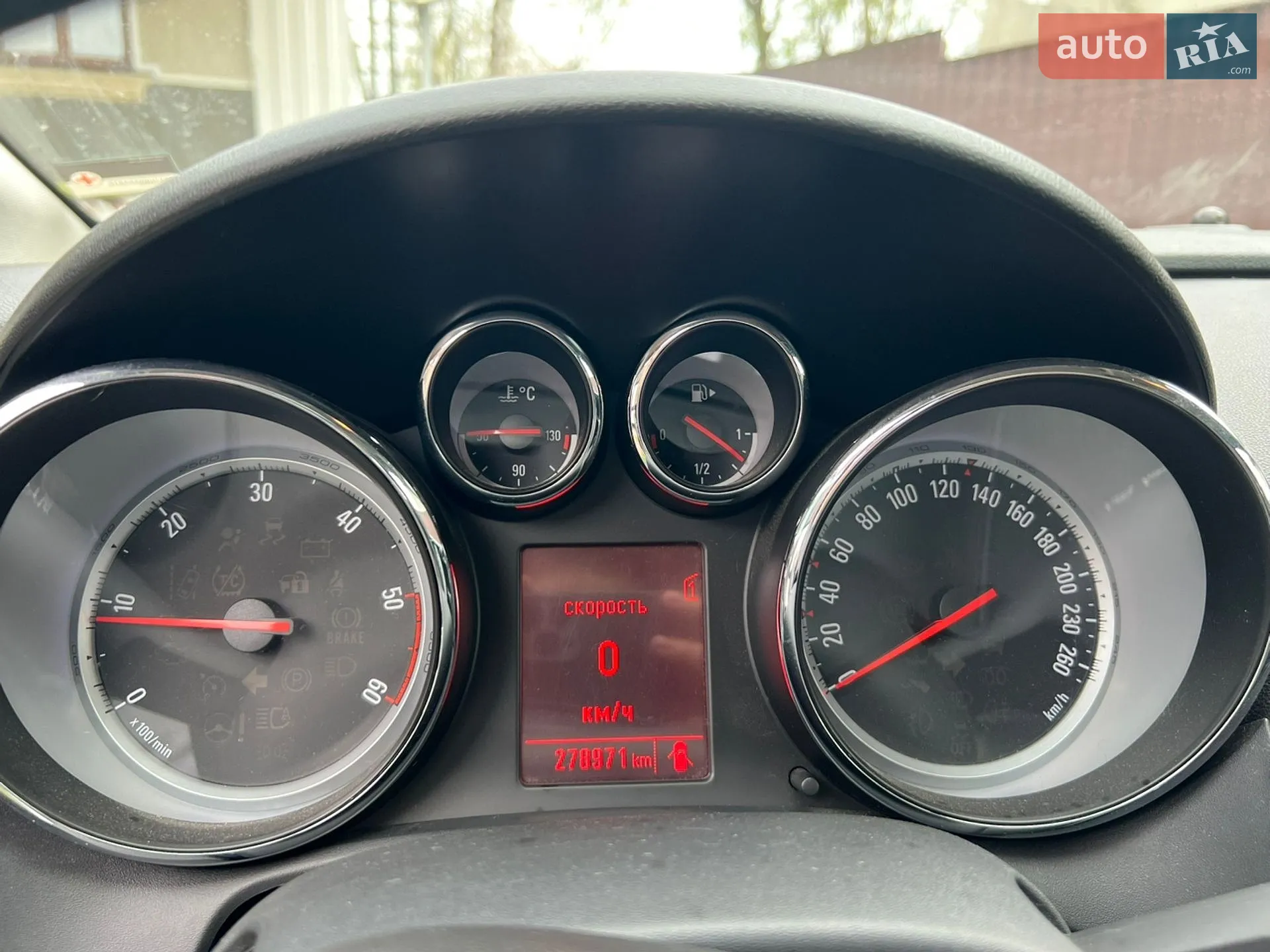 2011 Opel Astra - мініатюра 16