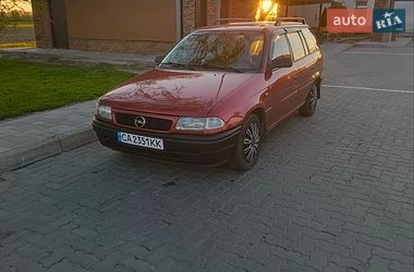Универсал Opel Astra 1997 в Черкассах