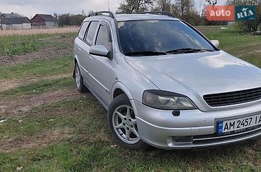 Универсал Opel Astra 2003 в Олевске