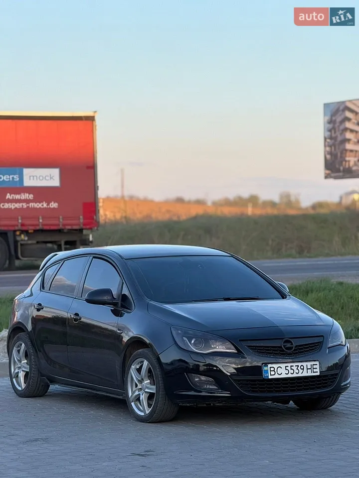 2011 Opel Astra - мініатюра 16