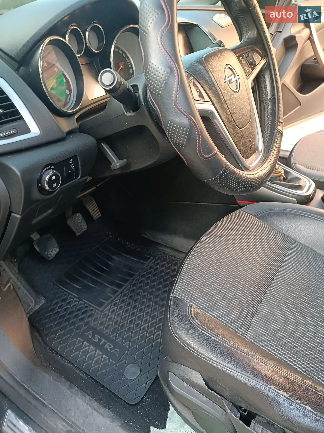 2012 Opel Astra - мініатюра 20