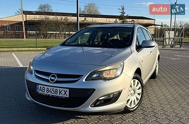 Универсал Opel Astra 2012 в Виннице