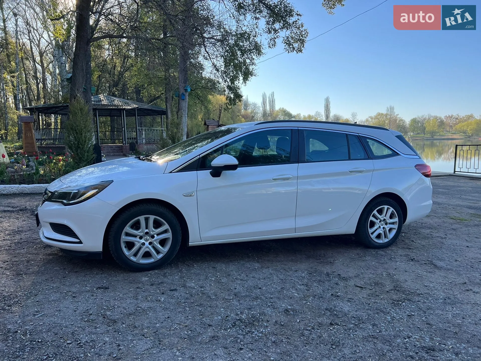 2018 Opel Astra - мініатюра 16