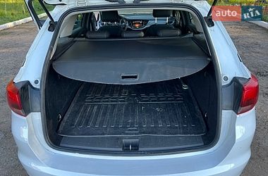 Универсал Opel Astra 2018 в Ватутино