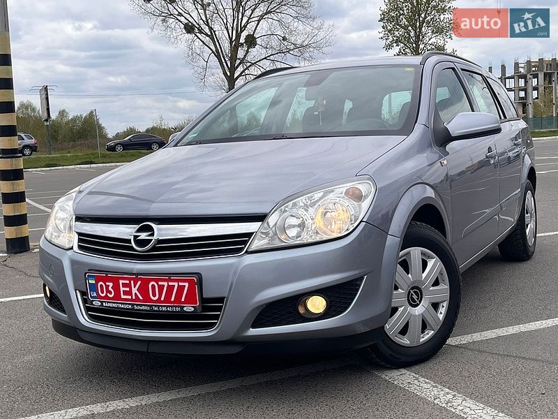 Opel Astra 2010
