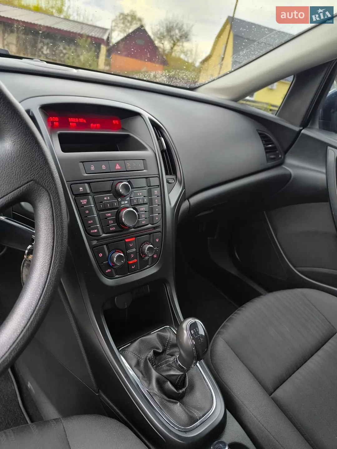 2011 Opel Astra - мініатюра 18