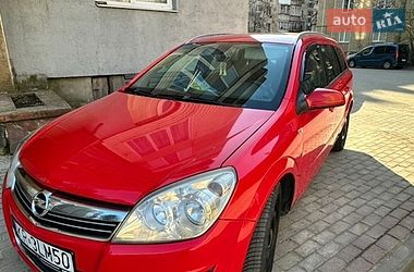 Универсал Opel Astra 2008 в Снятине