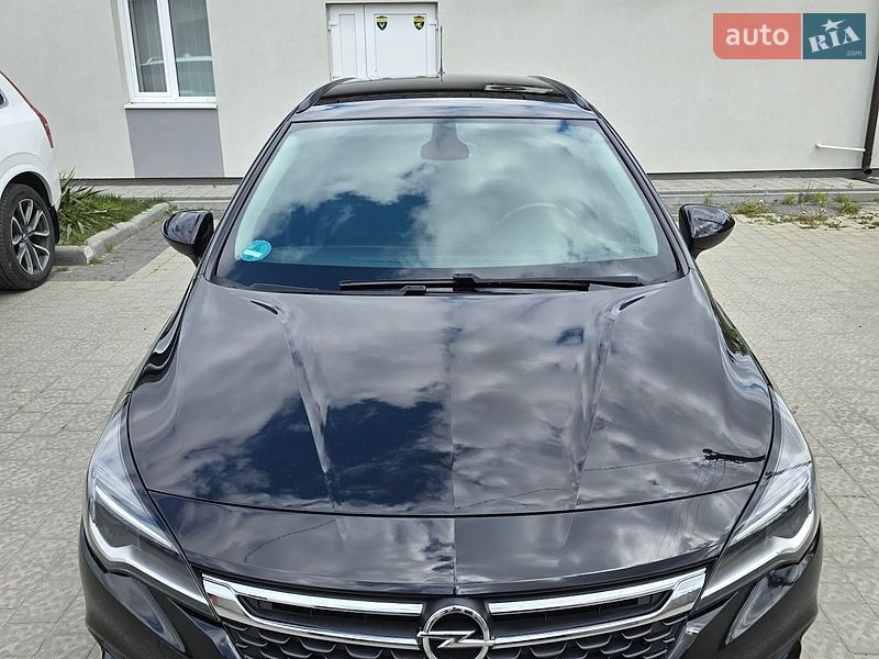 Универсал Opel Astra 2018 в Львове