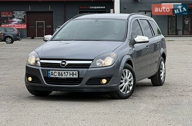 Универсал Opel Astra 2006 в Звягеле