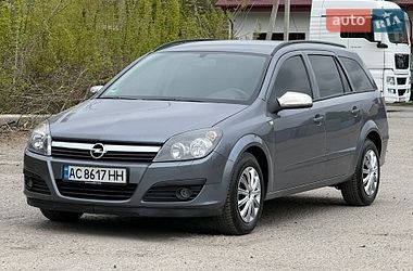 Универсал Opel Astra 2006 в Звягеле