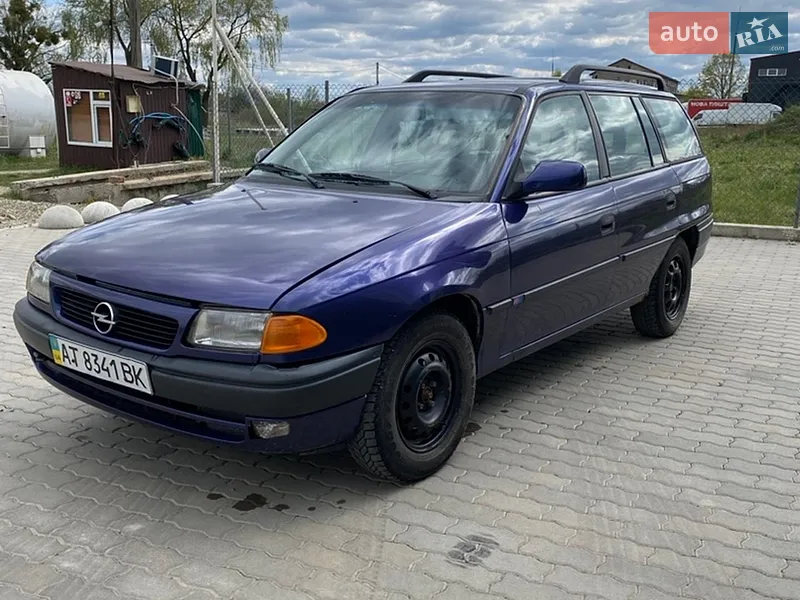 Opel Astra 1996