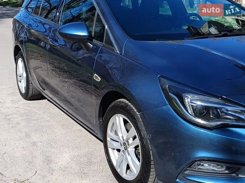 Opel Astra