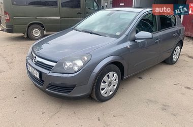 Хэтчбек Opel Astra 2005 в Киеве