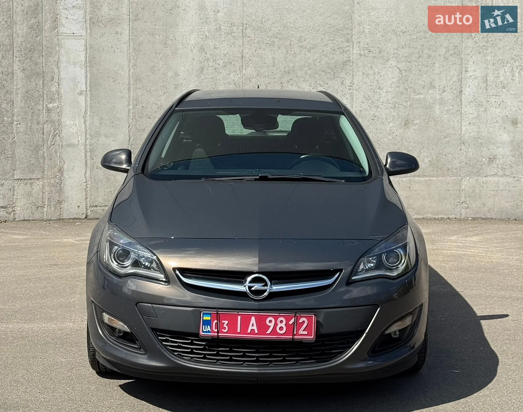 2014 Opel Astra - фото 1