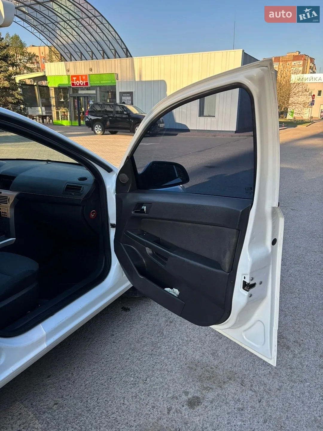 2010 Opel Astra - мініатюра 12