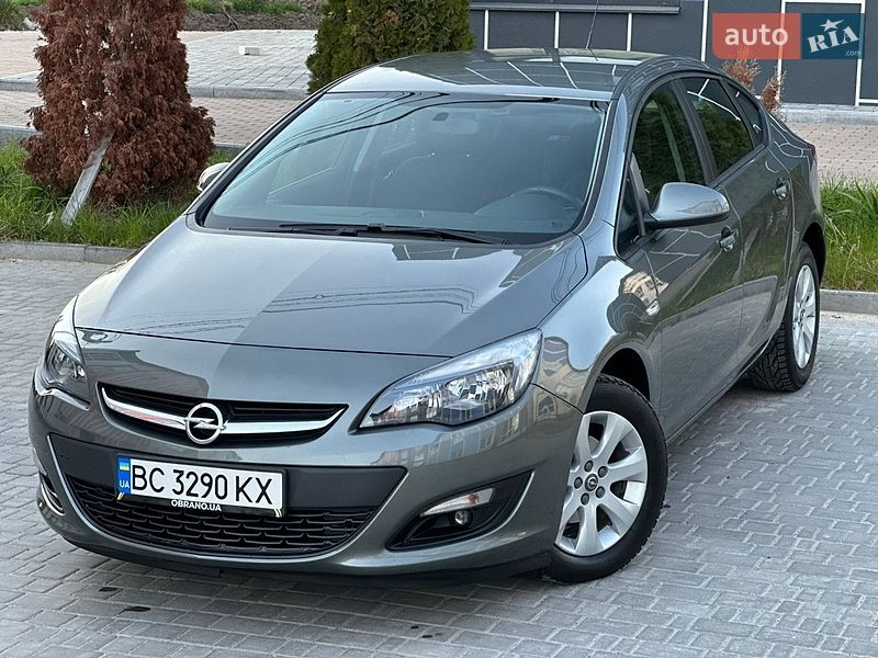 Opel Astra 2020