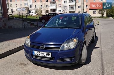 Універсал Opel Astra 2005 в Тернополі