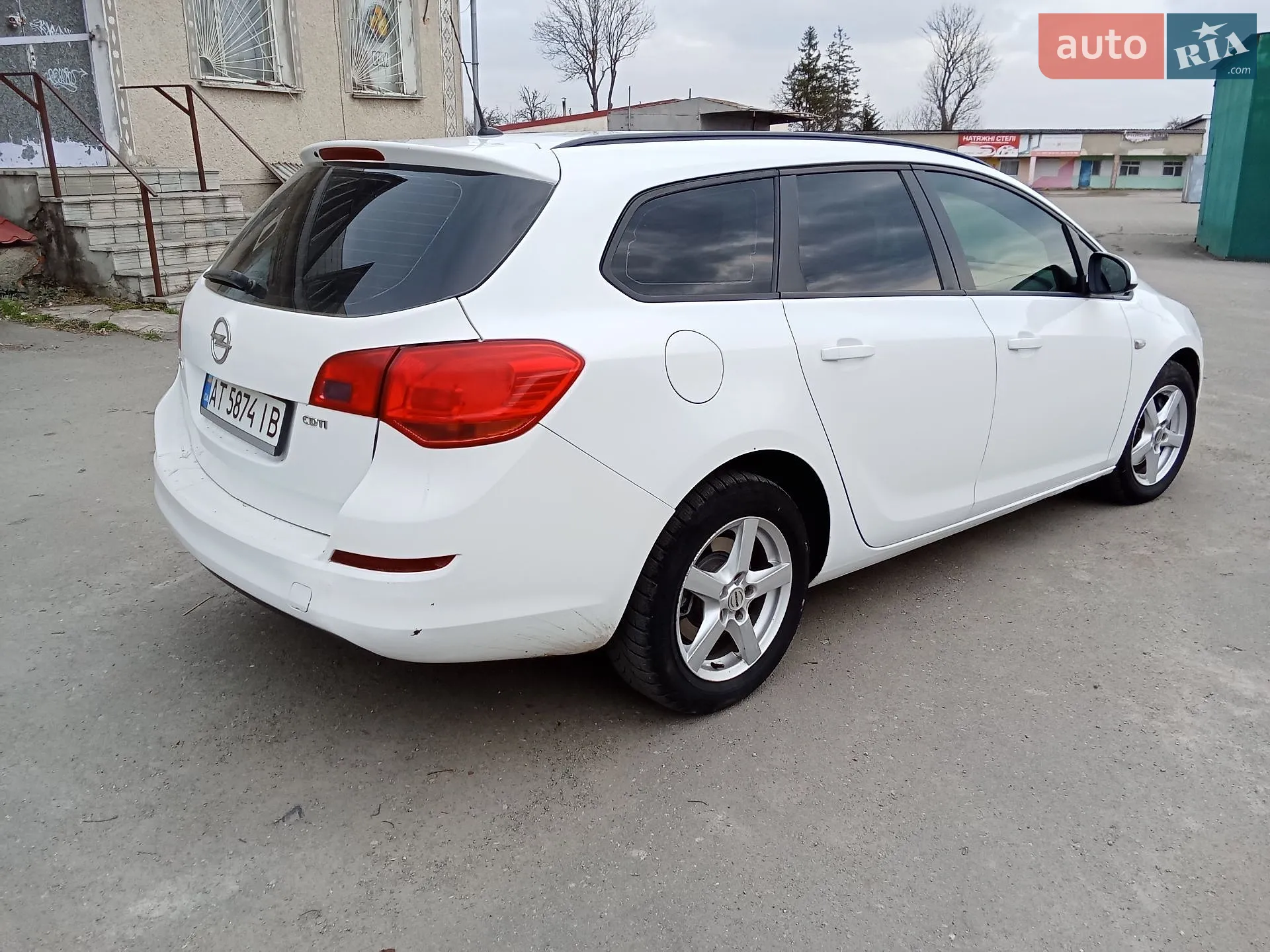 2011 Opel Astra - мініатюра 10